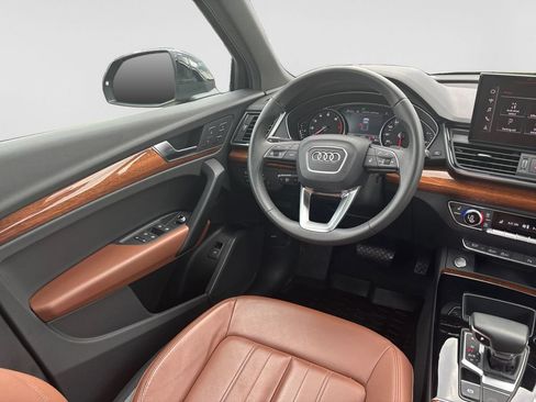 Used 2023 Audi Q5 2.0T Premium w/ Convenience Package AWD/4WD image 22