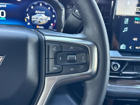 Used 2023 Chevrolet Silverado 1500 LT AWD/4WD image 26