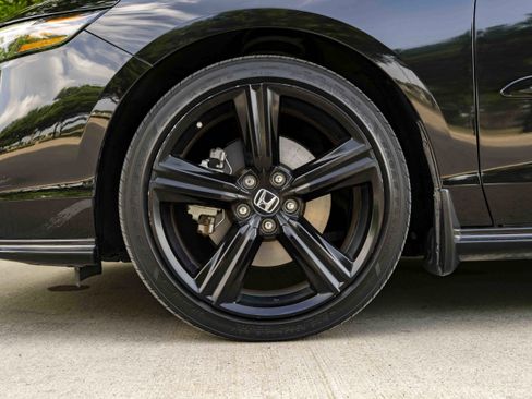 Used 2023 Honda Accord Sport image 14