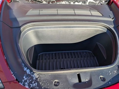 Used 2021 Tesla Model Y Long Range image 23