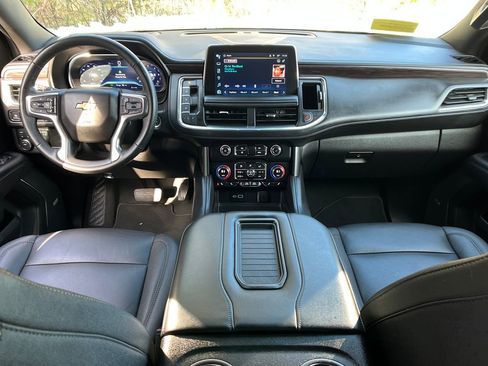 Used 2024 Chevrolet Tahoe LT w/ Luxury Package image 13