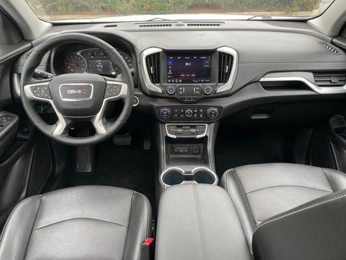 Used 2023 GMC Terrain SLT AWD/4WD image 14