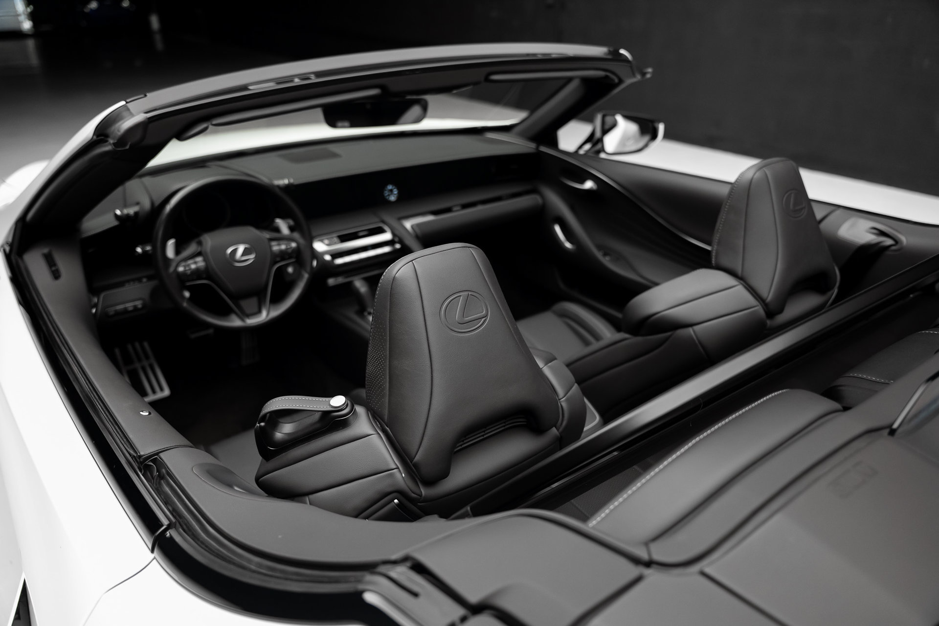 Used 2021 Lexus LC 500 Convertible w/ Touring Package RWD image 71