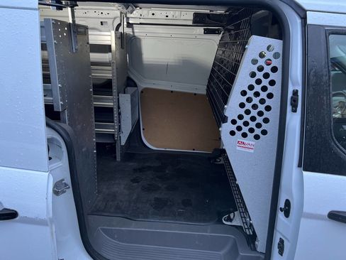 Used 2019 Ford Transit Connect XL image 27