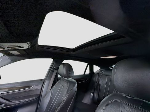 Used 2019 BMW X6 xDrive40i AWD/4WD image 15