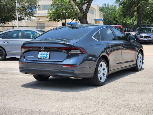 Used 2025 Honda Accord LX image 6