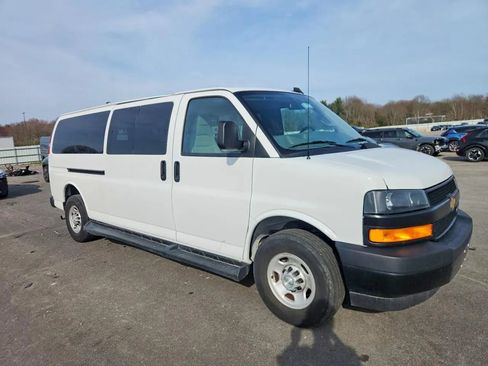Used 2023 Chevrolet Express 3500 LS RWD image 1