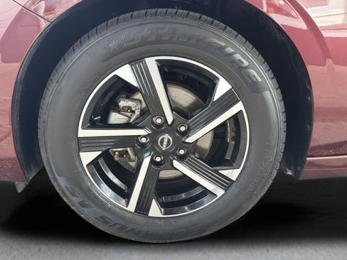 Certified 2025 Nissan Sentra SV FWD image 25