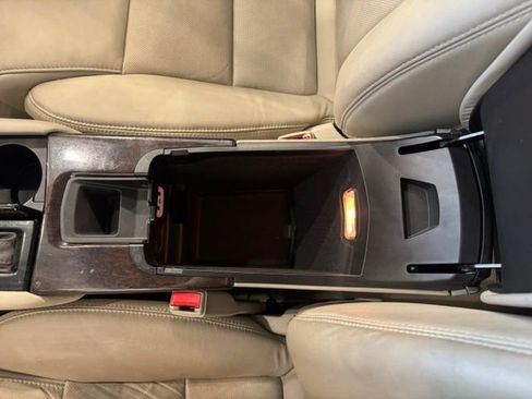 Used 2016 Cadillac XTS Luxury w/ Driver Awareness Package AWD/4WD image 18