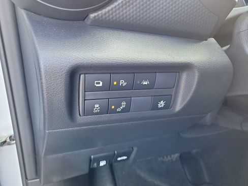Used 2024 Nissan Kicks S FWD image 25