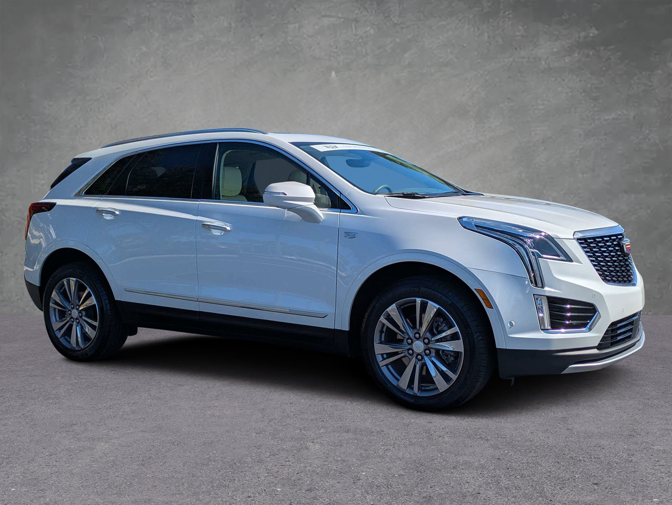 Certified 2024 Cadillac XT5 Premium Luxury w/ Technology Package FWD image 6