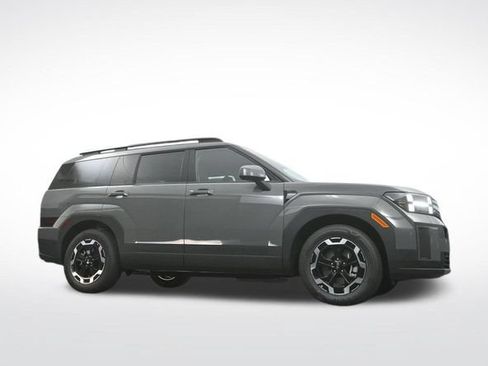 Used 2026 Hyundai Santa Fe SEL FWD image 34