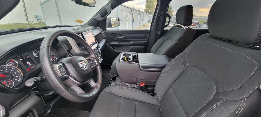 Used 2025 RAM 1500 Tradesman w/ Night Edition AWD/4WD image 13