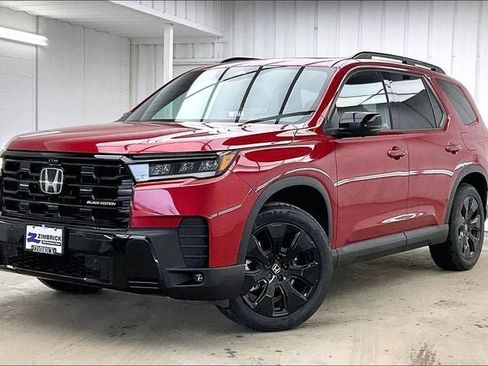 New 2026 Honda Pilot Black Edition image 2