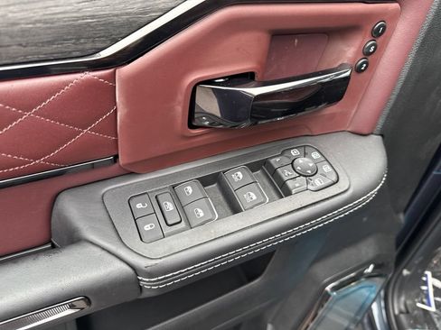 New 2026 RAM 2500 Limited AWD/4WD image 18