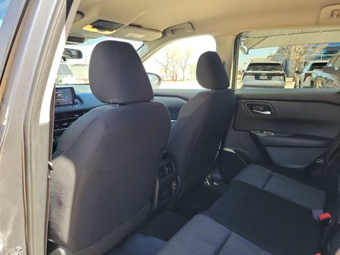 Used 2024 Nissan Rogue SV FWD image 16