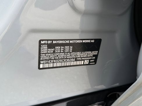 Used 2024 BMW i5 M60 w/ Executive Package image 23