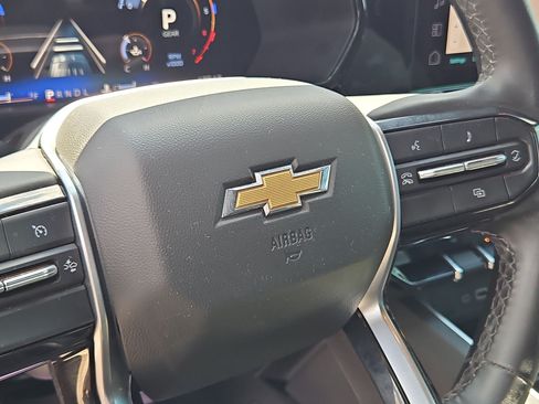Certified 2024 Chevrolet Colorado LT w/ LT Convenience Package II RWD image 26
