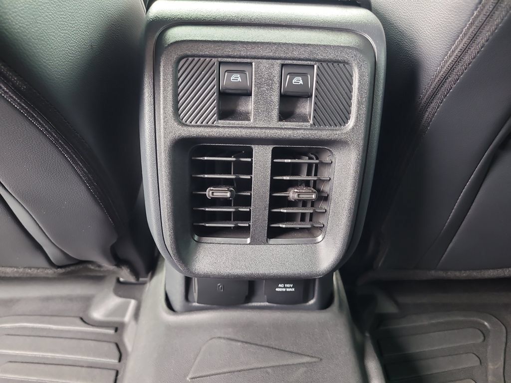 Used 2025 Ford Bronco Outer Banks AWD/4WD image 12