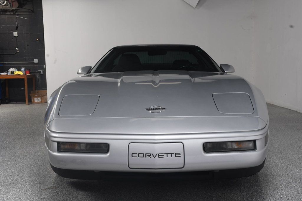 Used 1996 Chevrolet Corvette Coupe RWD image 7