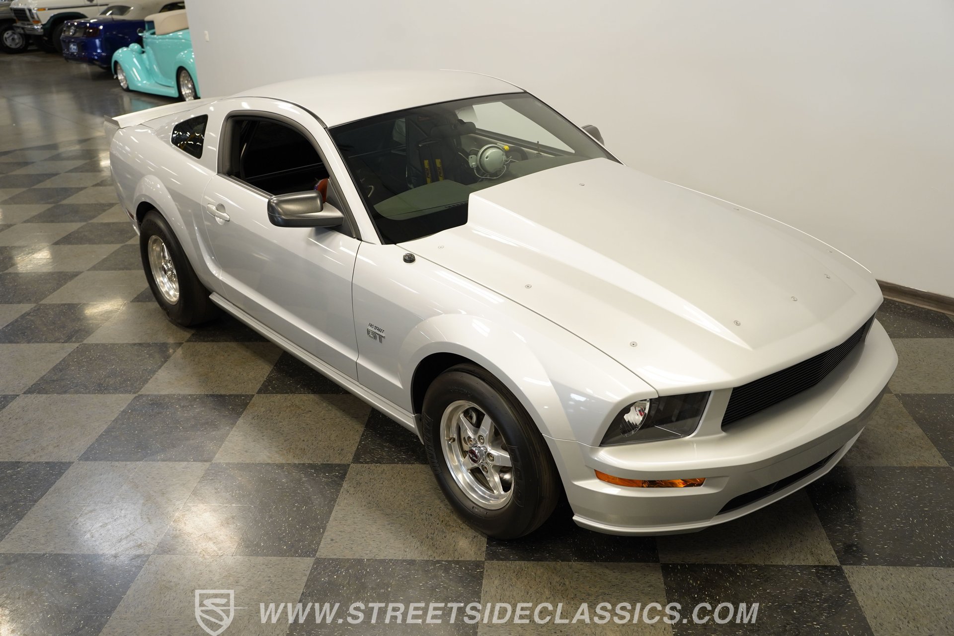 Used 2006 Ford Mustang GT RWD image 37