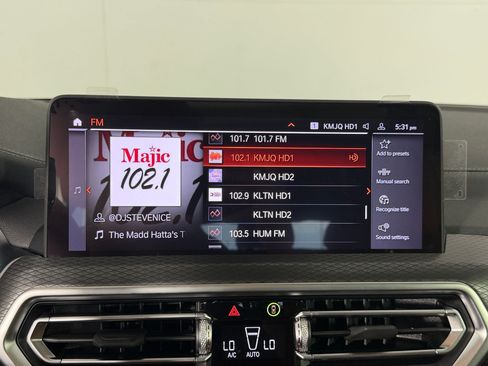 Used 2024 BMW X4 xDrive30i w/ Premium Package AWD/4WD image 18