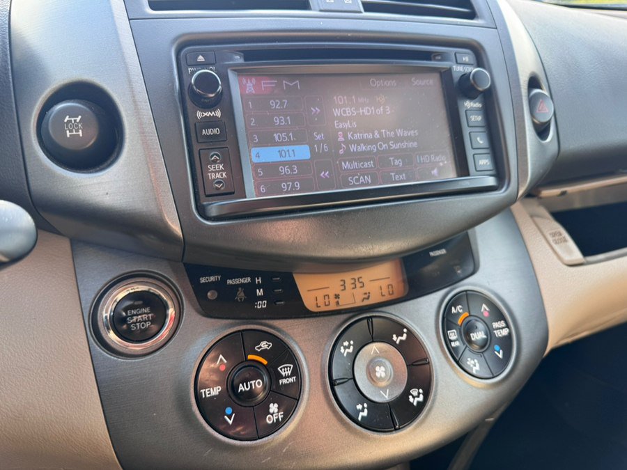 Used 2012 Toyota RAV4 Limited w/ Navigation Value Pkg AWD/4WD image 16