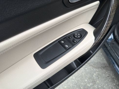 Used 2015 BMW 228i xDrive Coupe AWD/4WD image 19