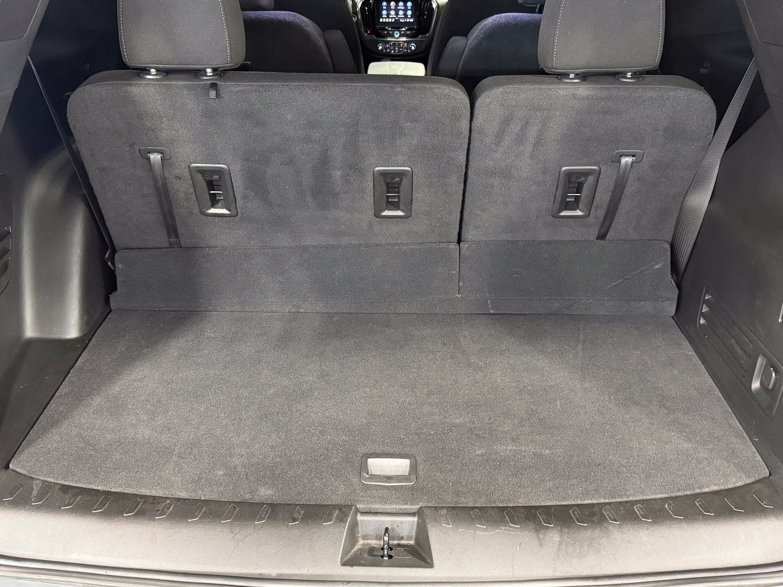 Used 2023 Chevrolet Traverse LT FWD image 43