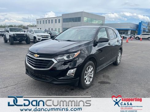 Used 2021 Chevrolet Equinox LS w/ LS Convenience Package image 1