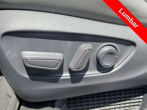 Used 2021 Toyota Sienna XLE w/ XLE Plus Package AWD/4WD image 18