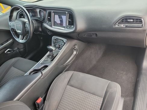 Used 2019 Dodge Challenger SXT w/ Blacktop Package RWD image 6