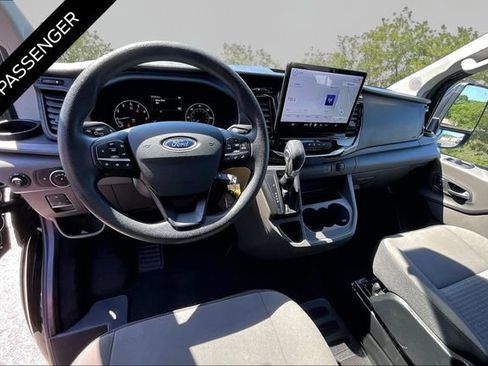 Used 2024 Ford Transit 350 XLT RWD image 5