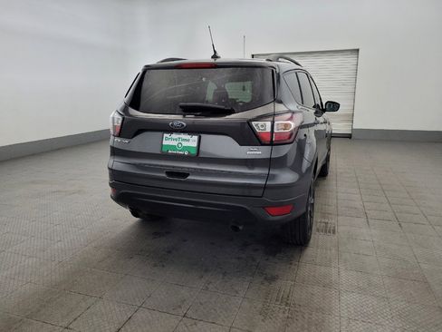 Used 2018 Ford Escape SE w/ SE Sport Appearance Package FWD image 7