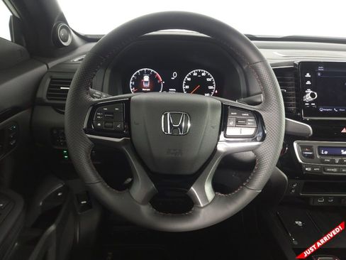 New 2026 Honda Ridgeline Black Edition image 16