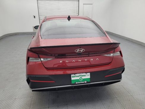 Used 2025 Hyundai Elantra Sport FWD image 6