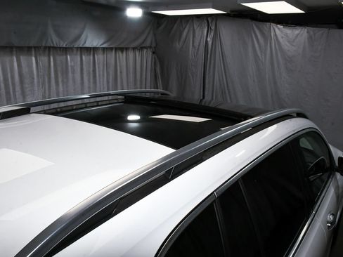 Used 2022 Mercedes-Benz GLB 250 4MATIC image 86