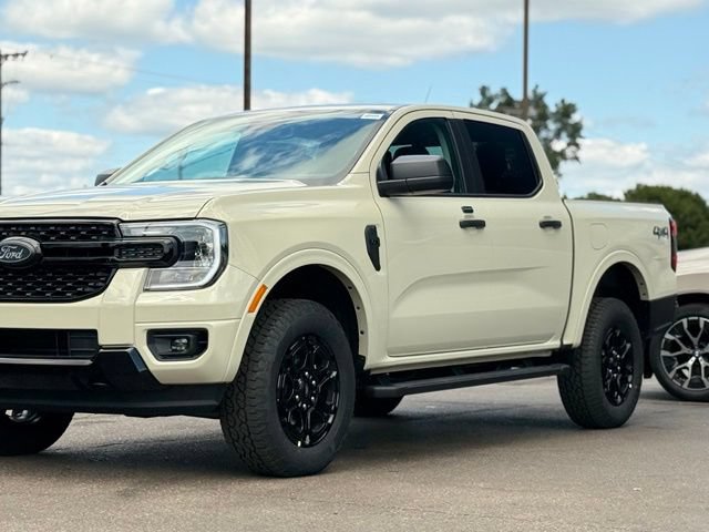 New 2026 Ford Ranger XLT w/ Black Appearance Package AWD/4WD image 43