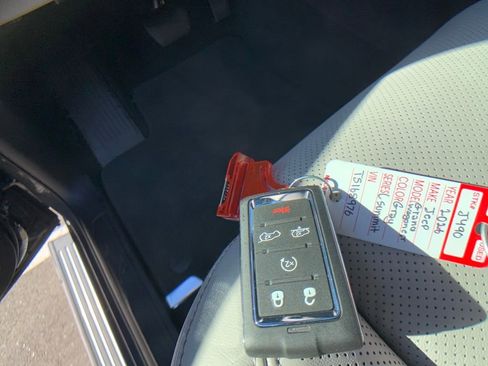New 2026 Jeep Grand Wagoneer L Summit AWD/4WD image 29