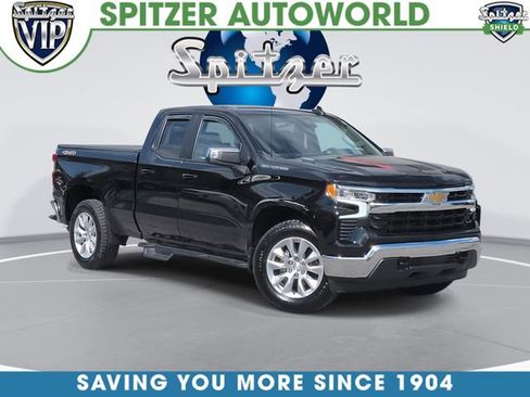Used 2025 Chevrolet Silverado 1500 LT AWD/4WD image 1