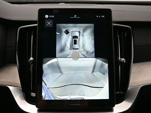 New 2026 Volvo XC90 B6 Ultra w/ Protection Package Premier image 22