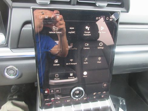 New 2026 GMC Terrain Elevation w/ Elevation Premium Package image 16