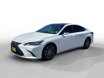 Used 2025 Lexus ES 350 w/ Premium Package