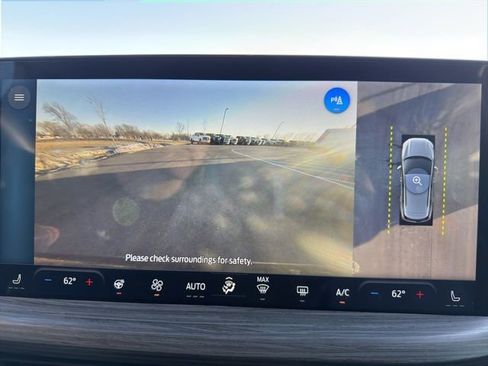 Used 2023 Ford Escape Platinum w/ Premium Technology Package image 33