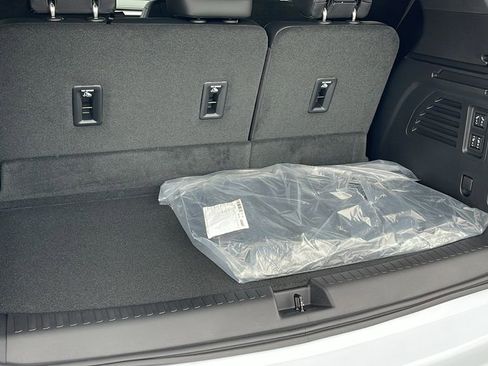 New 2026 Buick Enclave Avenir w/ Super Cruise Package image 28