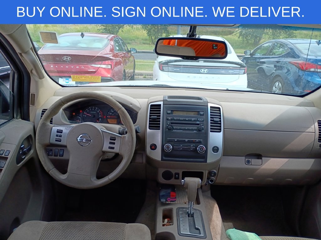Used 2012 Nissan Frontier SV w/ SV Premium Utility Pkg RWD image 11