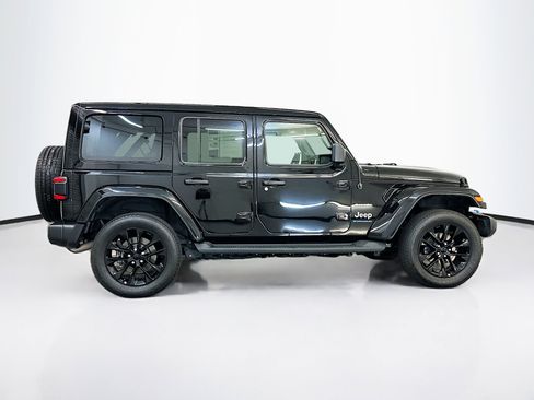Used 2023 Jeep Wrangler Sahara w/ Safety Group image 10