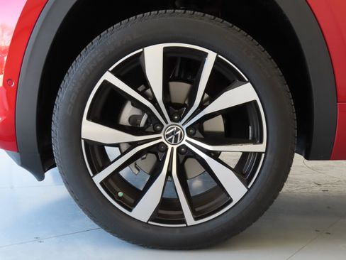 New 2025 Volkswagen Atlas SEL Premium R-Line AWD/4WD image 29