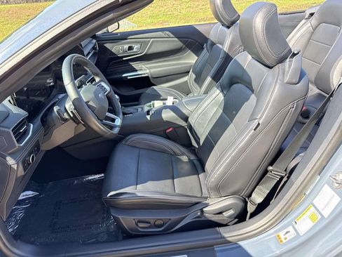 Used 2024 Ford Mustang GT Premium RWD image 6