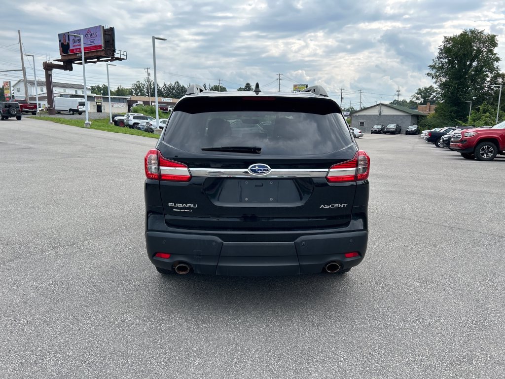 Used 2022 Subaru Ascent Premium w/ Convenience Package AWD/4WD image 4